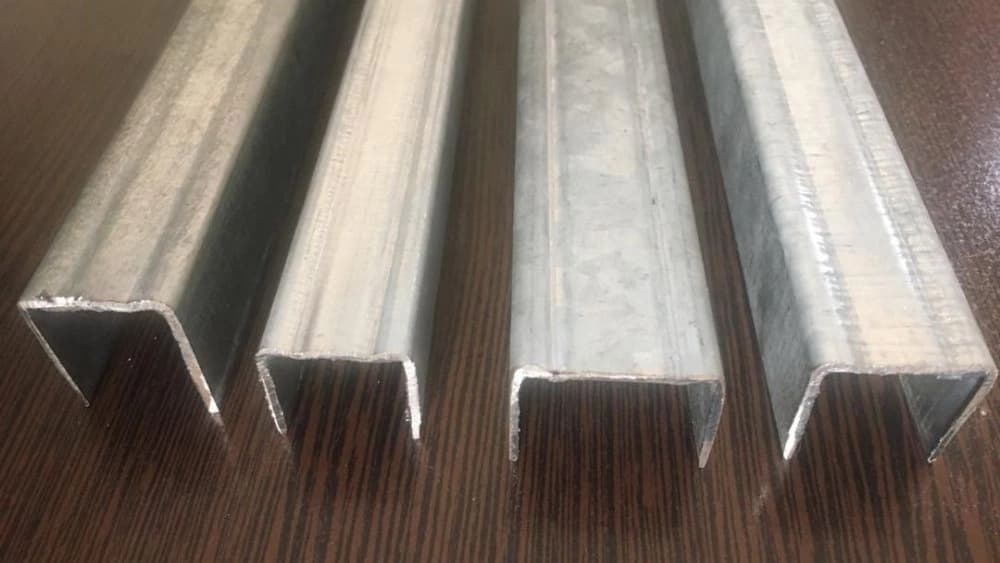 کاربرد اصلی گالوانیزه در درب و پنجره UPVC